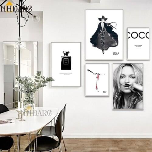 Poster And Prints Vogue Canvas Painting Modern Girl Perfume Fashion Dress Wall Art Living Room Picture Home Decoration Cuadros