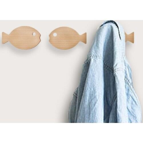 Creative Solid Wood Hook Free Nail Wall Porch Doorway Door Hanging Kiss Fish Storage Rack 2pcs