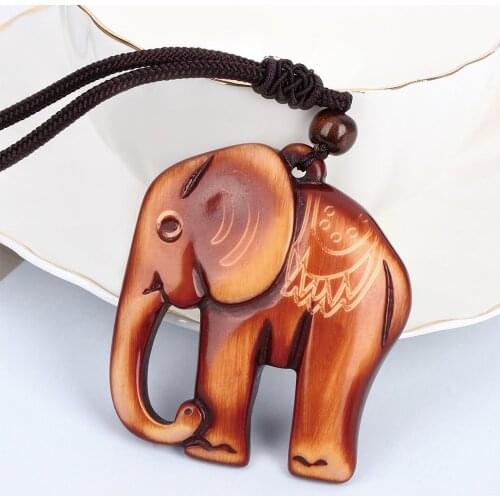 Custom Long Wooden Elephant Sweater Chain Necklace Jewelry Gift Unisex Pendant Necklace Fashion Exquisite Jewelry Accessories