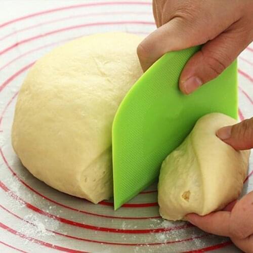 1pc Pastry Dough Cutter DIY Cake Cream Scraper Pizza Fondant Dough Knife Bread Slicer Pastry Baking Tool Kitchen Accessories