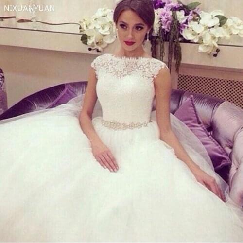 2021 Princess Wedding Dresses Romantic Ball Gown Wedding Dresses Lace Vintage Bridal Vestido De Novia Tulle Design Buttons Back