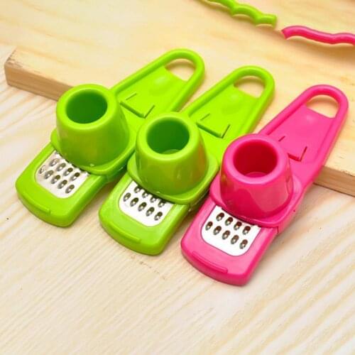 Multi Functional Stainless Steel Ginger Garlic Grinding Grater Slicer Cutter Plastic Garlic Press Kitchen Cooking Utensil