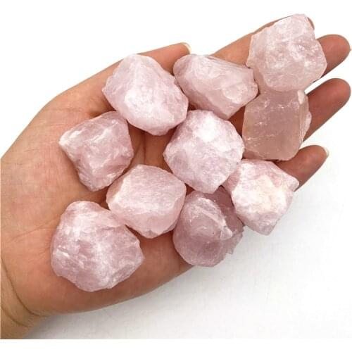 Beautiful 1PC Natural Rose Quartz Raw Crystals Irregular Ore Mineral Fish Tank Collection Healing Quartz Natural Quartz Crystals