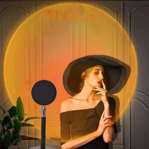 USB Rainbow Sunset Red Projector Led Night Light Sun Projection Desk Lamp for Bedroom Bar Coffee Store Wall Decoration Lighting