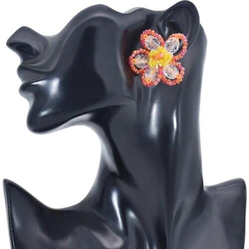 New Fashion Japanese And Korean Handmade Acrylic Flower Beaded Rattan Ladies Earrings Trendy Fashion Design Earrings Jewelry