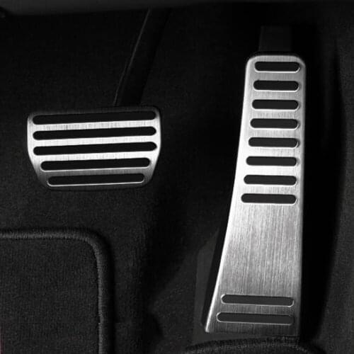 Stainless Steel Car Pedal Pads Cover For Volvo S90 XC90 V90 2015 2016 2017 AT Car Floor Mats Rugs Carpet
