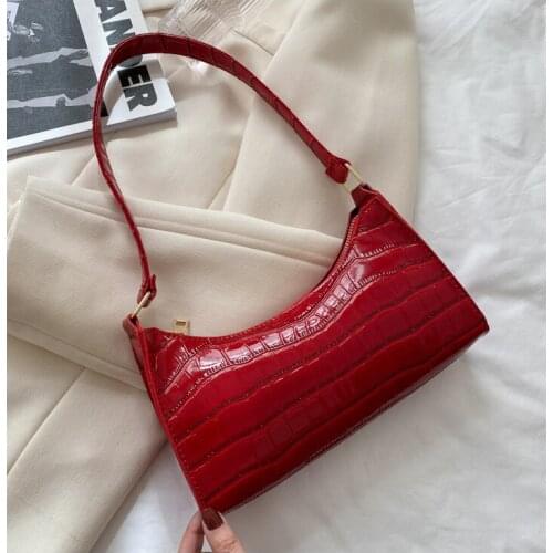Casual PU Leather Sling Handbag Purse Women Elegant Chain Shoulder Crossbody Bag Popular Simple Female Daily Bag