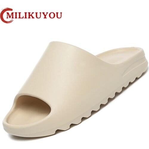 2021 Summer Anime Women Shoes Slippers Platform Mens Sandals Cartoon Casual Shoes Beach Luxury brand Slides Indoor House Slipper