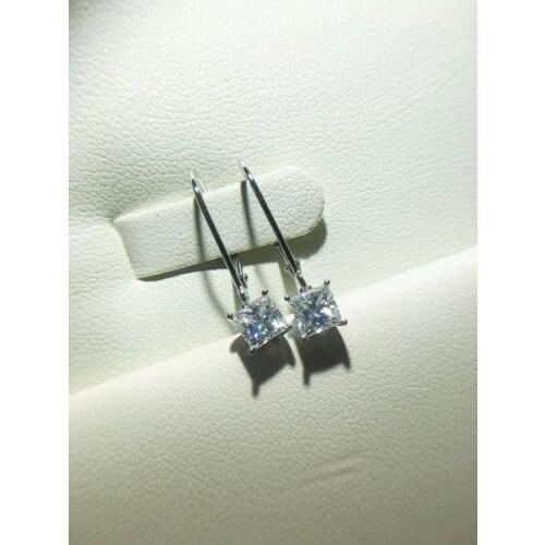 18K Gold 0.5 Carat Square Shaped VVS D Color White Mozanstone Simple Earrings