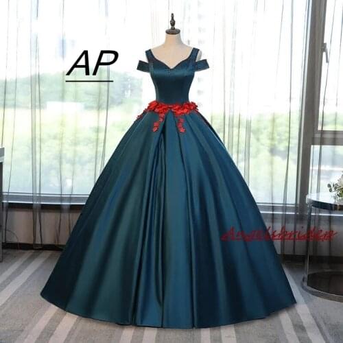 New Arrival Sexy V-Neck Satin Ball Gown Quinceanera Dresses 2021 Cap Shoulder Short Sleeves 3D Flower Women Masquerade Gowns