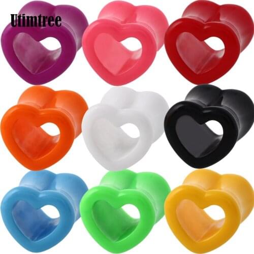 Utimtree Romantic Heart Shape Hollow Out Acrylic Ear Piercing Body Jewelry Stretching Ears Plugs Expanders Flesh Earlets Women