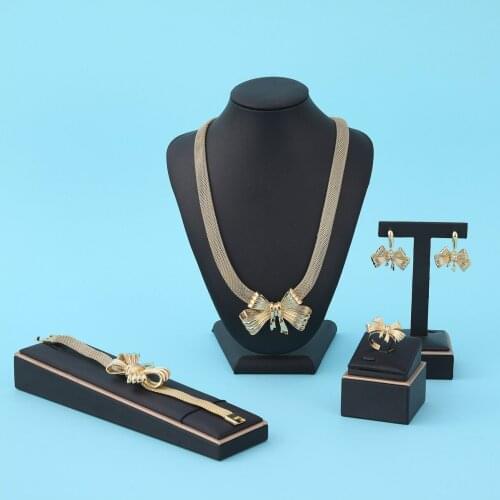 2021 Feb Bridal Gift Wedding African Beads Jewelry Set Brand Woman Fashion Dubai Gold Color Jewelry Set Wholesale Design