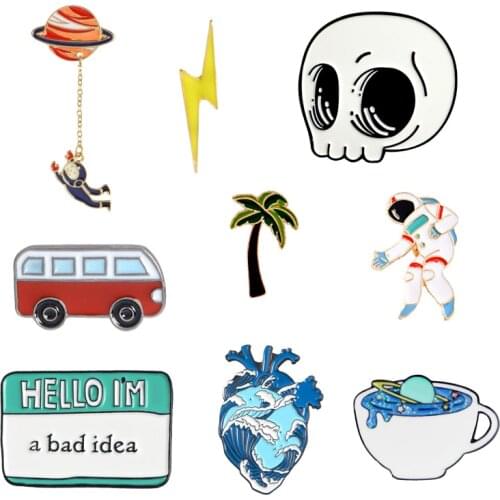 Fashion Mash Up Pins Skull Bus Astronaut Brooches Badges Bag Clothes Accessories Enamel Lapel Pins Jewelry Gifts For Friends