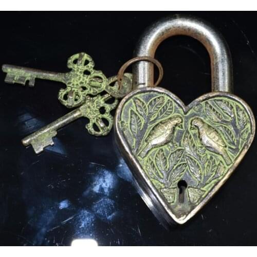 China bronze archaize lock crafts statue