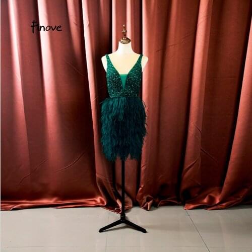 Finove Prom Dresses 2020 New Style Green Sexy V-neck Backless Tulle With Beading Feathers Luxury Party Gowns robe de soiree