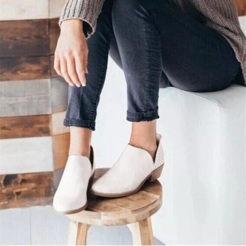 All Season Womens Boots 2019 New Pointed Toe Thick Square Heel Hollow Short Boots Female Casual Brief Ankle Boots Botines Mujer