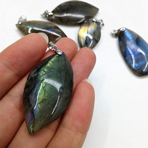 1pcs beautiful labradorite quartz crystal pendant natural labradorite crystal Stone pendant reiki healing