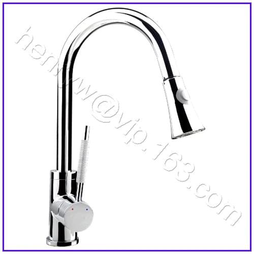 L15052 - Luxury Deck Mounted Chrome Color Removable Pull Out Spray Kitchen Faucet