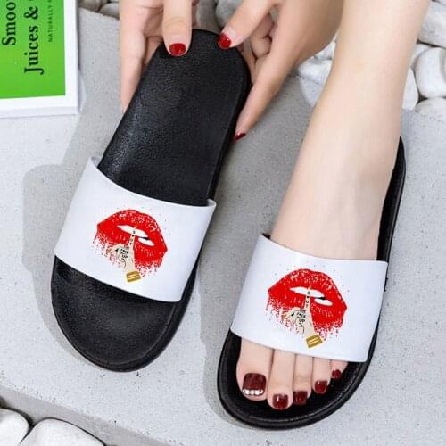 Colored lips Slippers Indoor Slippers 2021 New Summer Women Slippers Female non-slip wear slippers Fashion Open Toe Slides