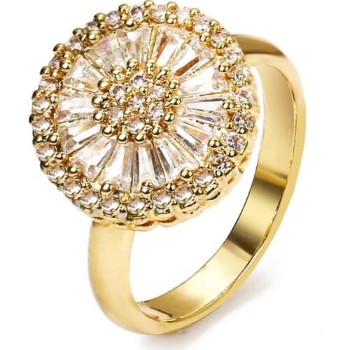 Bettyue New Arrival Adorable Flower Modelling Charming AAA Zirconia Gold Ring For Women&Girls Elegant Dress-up In Fashion Party