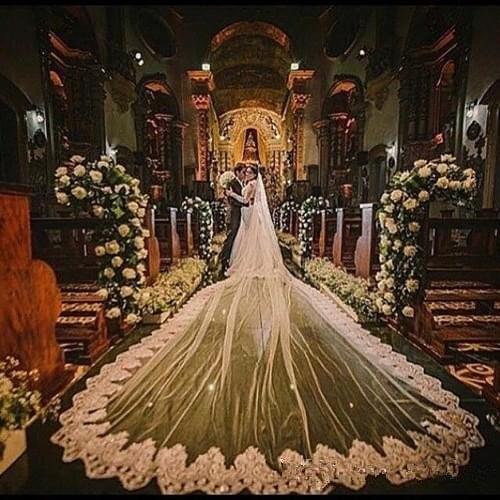 Vintage Custom Made 5 Meters Long Cathedral Wedding Veils One Layer Hair Accessories Lace Appliques Veil With Free Comb