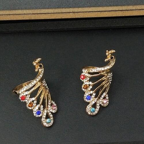 Knitting Loop Crochet Loop Knitting Accessories Peacock Shape Ring Finger Wear Thimble Yarn Guides