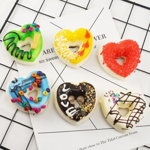 PU Artificial Cake Simulation Fake Foods Cakes Dessert Heart Donut Cake for Home Decor Display Window Display Photography Prop