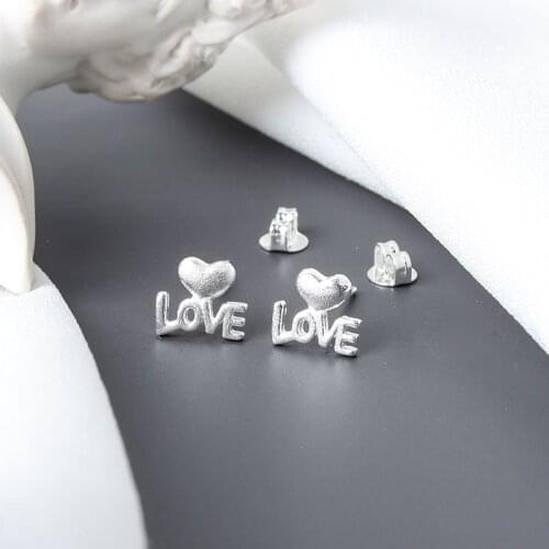 Fashion Korea Style White Stud Earrings for Women Cute Simple Heart Earrings with Letter LOVE Mini Ladies Ears Jewellery
