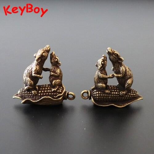 Retro Brass Lucky Rats Corn Pendants for Keychain Copper Mother and Children Mice Key Chain Rings Hanging Trinket Mouse Keyrings