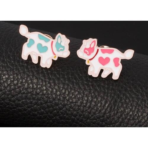 White Pink Heart Cow Broche Sky Blue Enamel Pin Jewelry 2020 Kids Brooch Christmas Gift Animal Cow Brooches and Pins Boys Girls