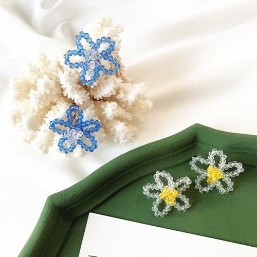 Crystal Flower Earrings Female Handmade Acrylic Beaded Ear Studs Blue White Small Fresh Voven Petal Ear Studs Earring Jewelry
