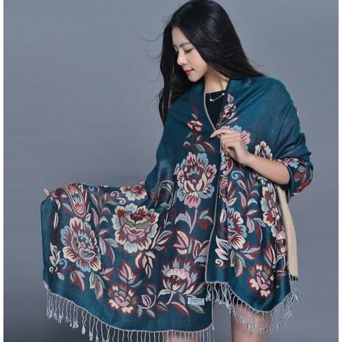 Ladies scarf ethnic style travel shawl oversized thick shawls printed fashion tassel soft cloak women cape bufanda luxury brand