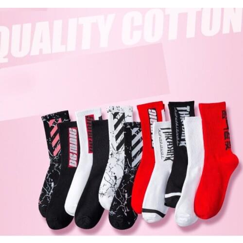 2021 New Fashion Socks Cotton Combed Mens Womens Hip-hop Skateboard Sports Female Sale Casual Socks Harajuku Funny Spring Sum
