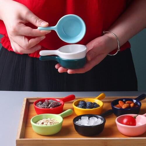 1pcCreative Soy Dipping Ceramic Vinegar Soy Sauce Dish Household Seasoning Saucer Snacks Handle Nordic Style Kitchen Handle Dish