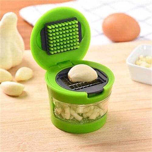 1pc Multi-function Garlic Press Random Color Cutting Garlic Stainless Steel Cooking Tools Kitchen Accessories