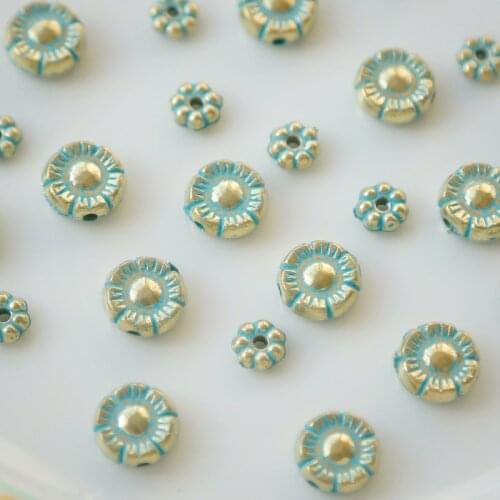 Custom-made blue tracing gold spray gold small flower resin diy hand-made bracelet necklace jewelry accessories 80pcs