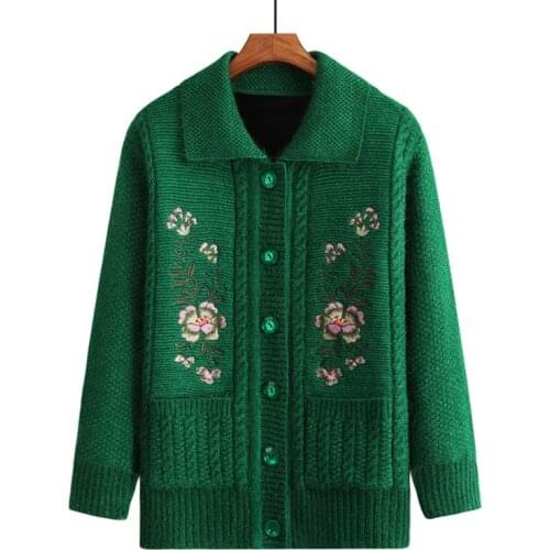 Seniors Women‘s knit Cardigan Sweater New Autumn Winter Plus Cashmere Thicken Sweater Female Single-breasted Knit Cardigan T315