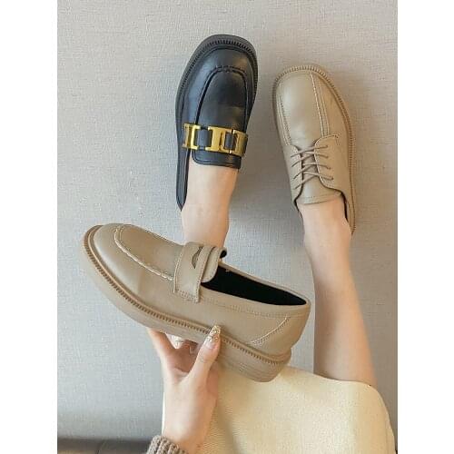 Fashionable British style ladies black small leather shoes hot sale metal decoration low heel set foot casual shoes comfortable