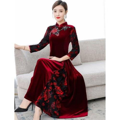 Vintage Velvet Dress 2020 Autumn And Winter Womens New Noble Temperament Elegant Embroidery Dress For Wedding Party Robe y777