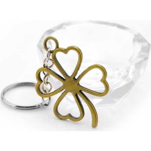 New Fashion Lucky Four Leaves Clover Key Chains Bag Buckle Pendant For Car Keyrings KeyChains Women Jewelry Men Original Gift