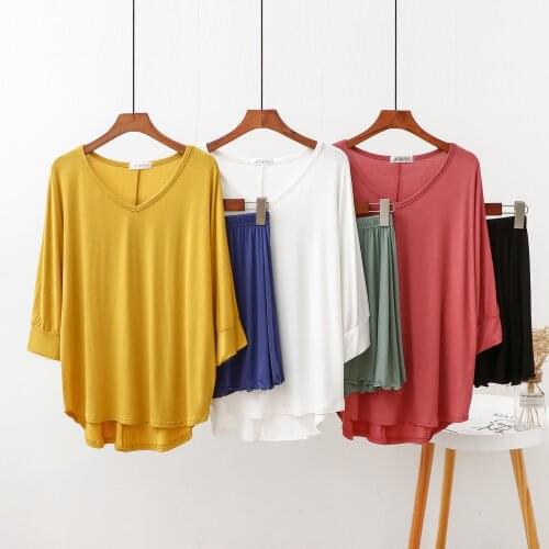 SPRING AND SUMMER NEW MODAL BAT SLEEVE SLEEVE T-SHIRT WOMEN CASUAL KOREAN VERSION OF THE V-NECK SHORT-SLEEVED LARGE SIZE BOTTOMI