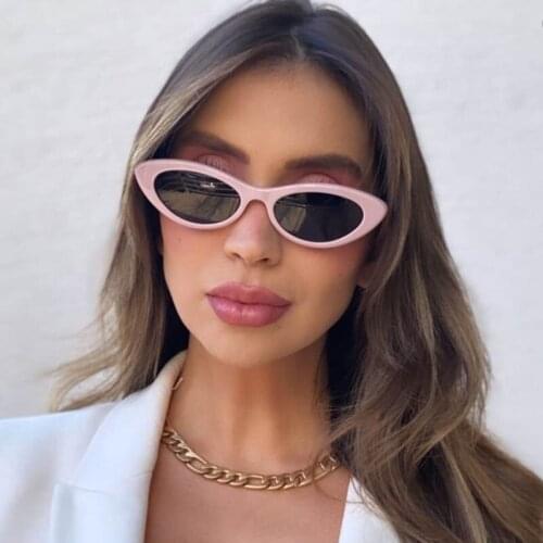 Cute Retro Cat Eye Oval Sunglasses Women Men Luxury Brand Designer Small Frame Celebrity Light Pink Sun Glasses Fashion Eyewear