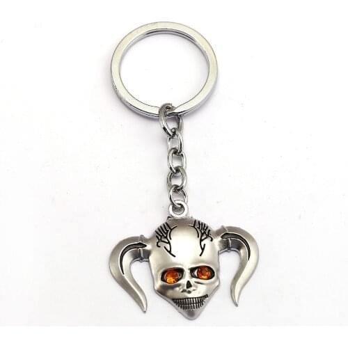 BLEACH Keychain Kurosaki ichigo Inoue Orihime Ishida Uryuu Key Ring Holder Metal Skull Chaveiro Key Chain Pendant Anime Jewelry
