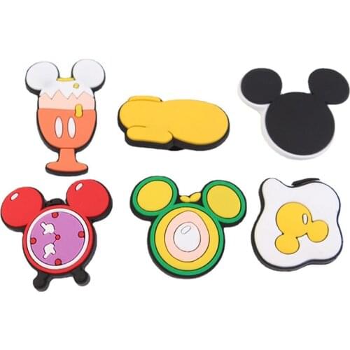 Fashion Garden Shoes Decorative Shoe Buckle PVC Drop Plastic Shoes Flower Sandals Accessories