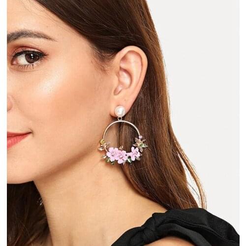 Korean version of ins net red same flower earrings sweet soft pottery pearl earrings ear jewelry female explosion