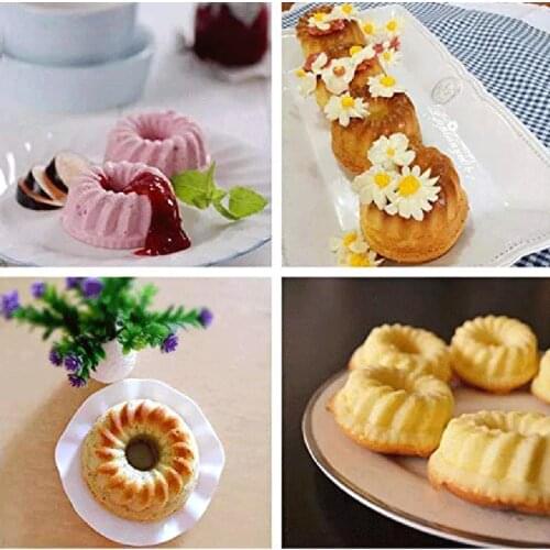 12Pcs Silicone Pumpkin Cup Mould Muffin Cake Cookie Stencil Molds Crust Mold for Cupcake Muffin Disc Toast Donut Baking Tools
