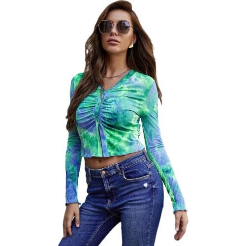 2020 New Fashionable Women Tie Dye T-Shirt V-Neck Long Sleeve Button Collar Crop Top for Summer Late Spring