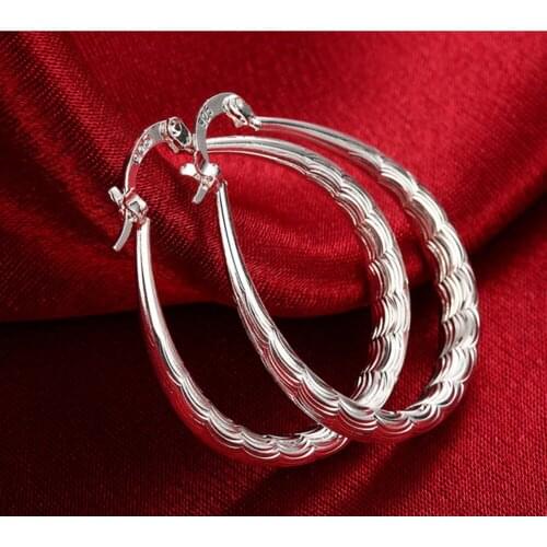 Selling silver silver plated silver jewelry wholesale exquisite fashion OL star street shoot small U-shaped earrings