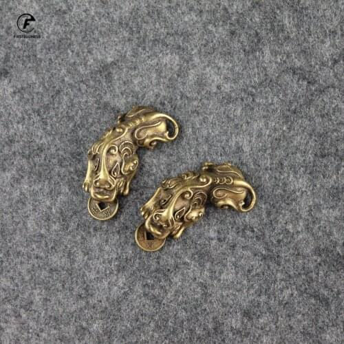 Antique Copper Chinese Mythical Beast Pixiu Brave Troops Miniature Figurines Ornaments Brass Lucky Animal Desktop Decorations