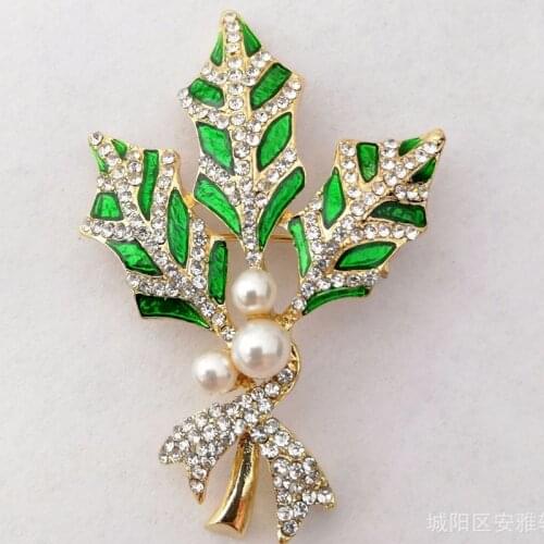YDGY factory sells antique crystal fashion pearl brooch high-grade creative alloy wholesale